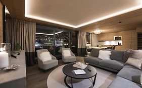 Luxury Chalets & Apartments By Mountain Exposure